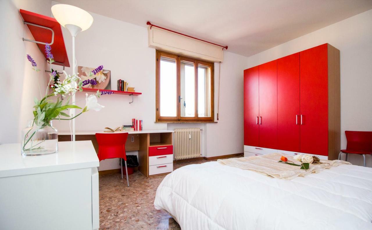 Innpisarentals - Pisa Riverside Apartment ภายนอก รูปภาพ