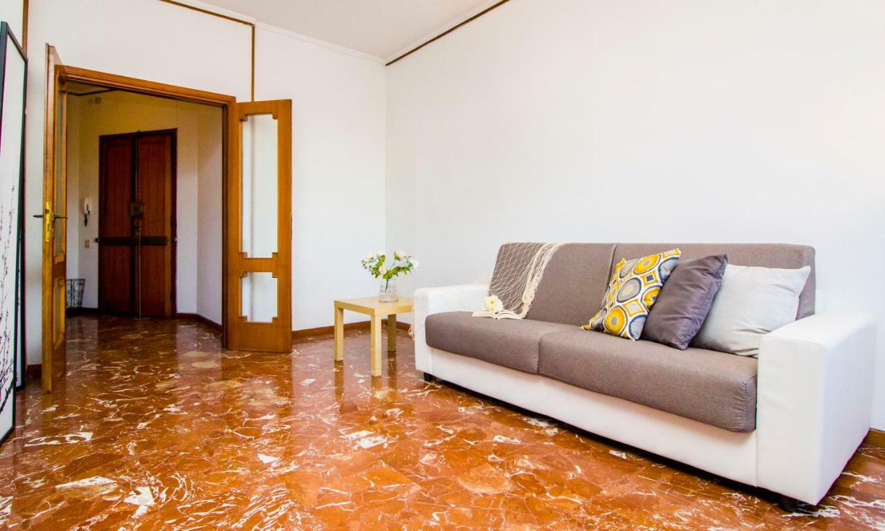 Innpisarentals - Pisa Riverside Apartment ภายนอก รูปภาพ
